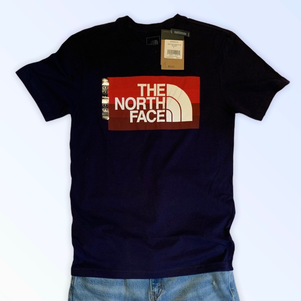 Men’s dark navy blue The North Face tee NWT